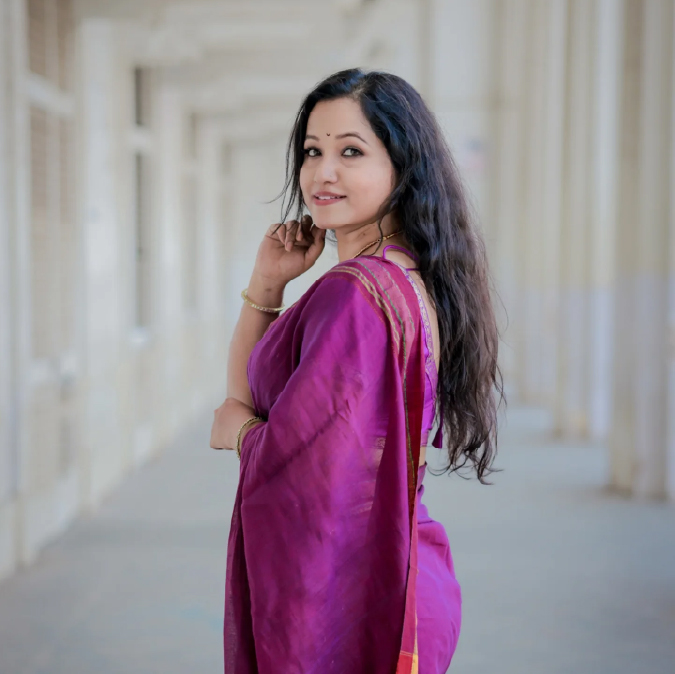 कृतिका तुळसकर 